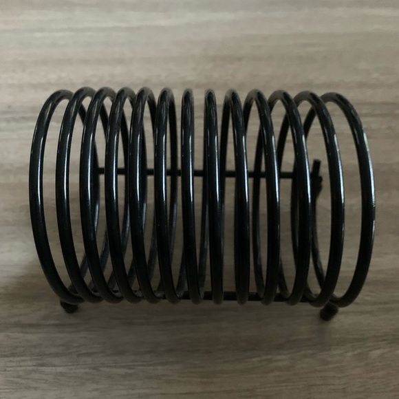 Like New VTG Metal Black Spring Coil Letter Mail File Holder Office Desk Sorter - Picture 3 of 6